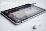 vendita: Iphone 4s @ 214£,iPad 2 @249£,Apple MacBook Air@699